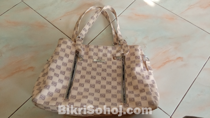 Ladies bag